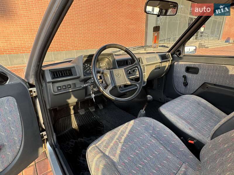 Хетчбек ЗАЗ 1102 Таврія-Нова 1998 в Одесі