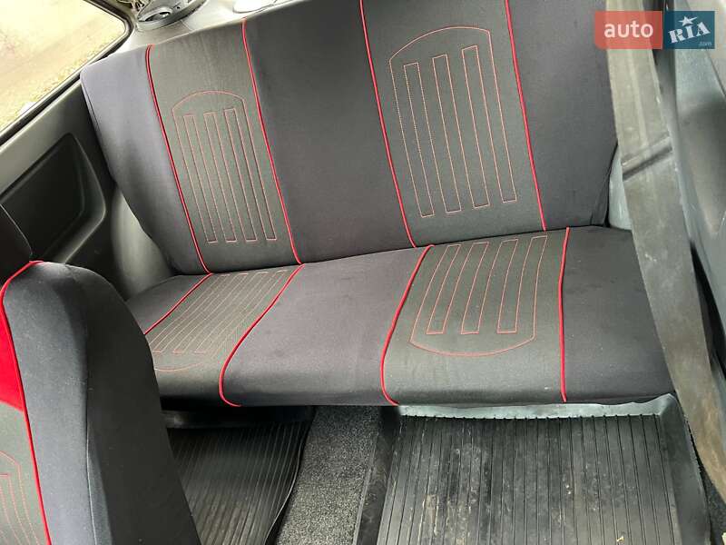 Хэтчбек ЗАЗ 1102 Таврия-Нова 2000 в Килии