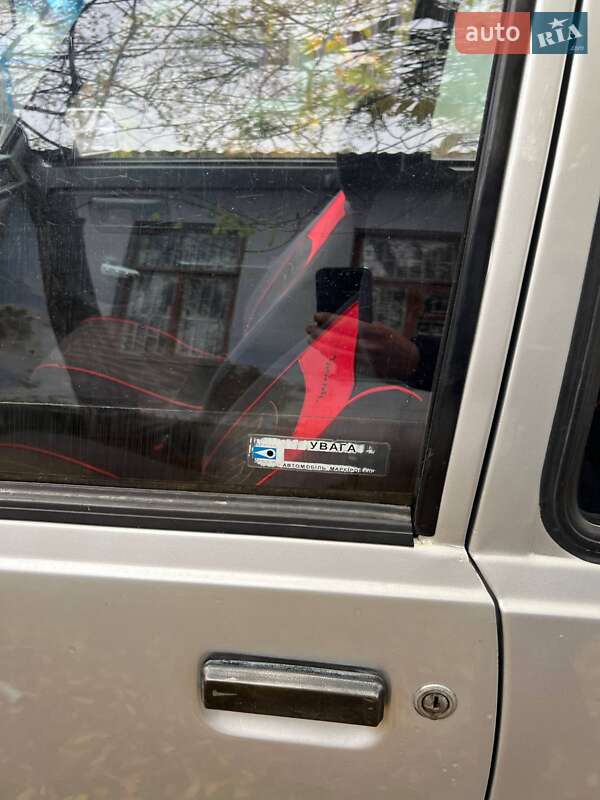 Хэтчбек ЗАЗ 1102 Таврия-Нова 2000 в Килии