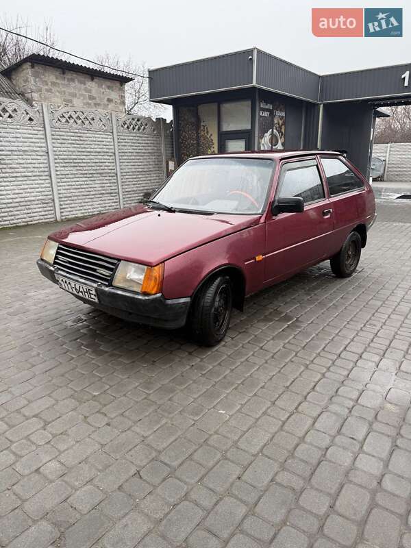 ЗАЗ 1102 Таврия-Нова 2001