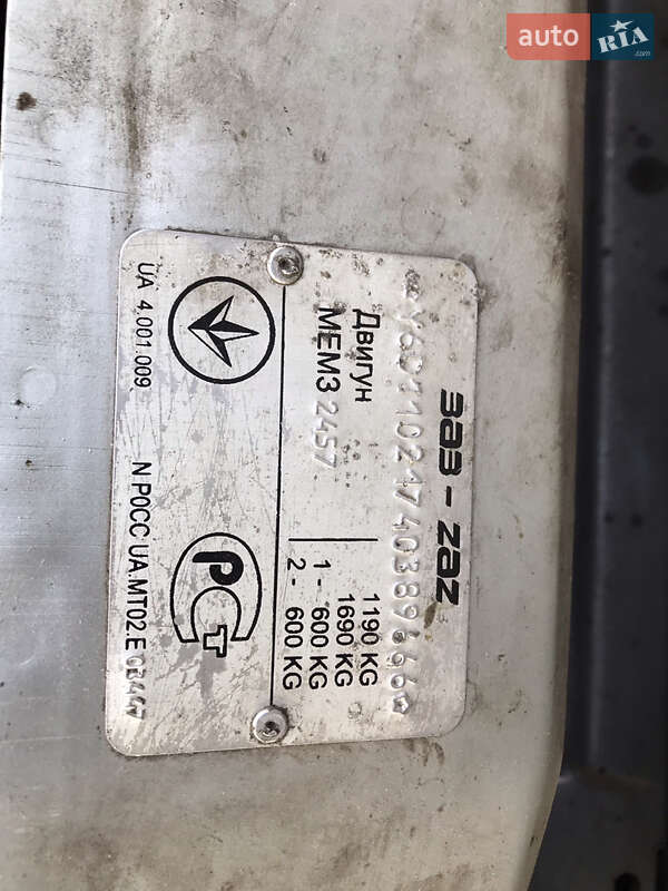 Хэтчбек ЗАЗ 1102 Таврия-Нова 2003 в Днепре