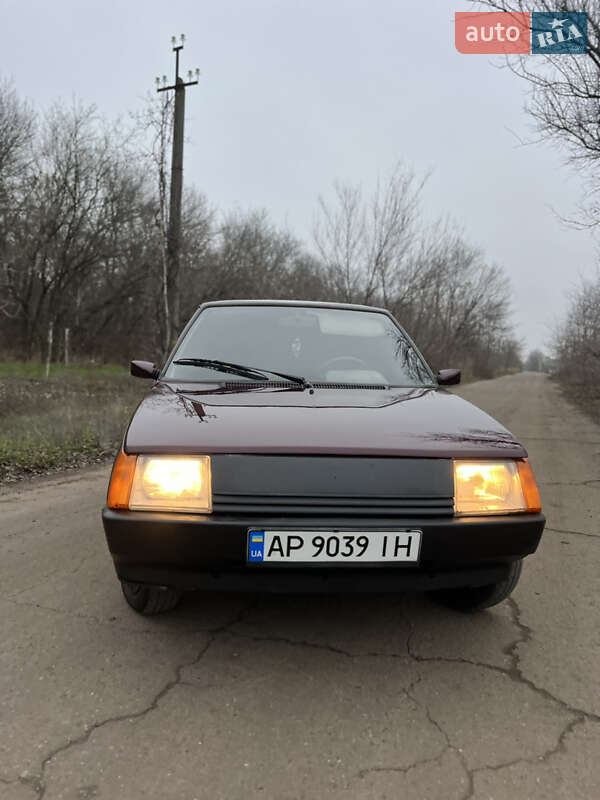 Хэтчбек ЗАЗ 1102 Таврия-Нова 2006 в Запорожье фото 3 Хэтчбек ЗАЗ 1102 Таврия-Нова 2006 в Запорожье