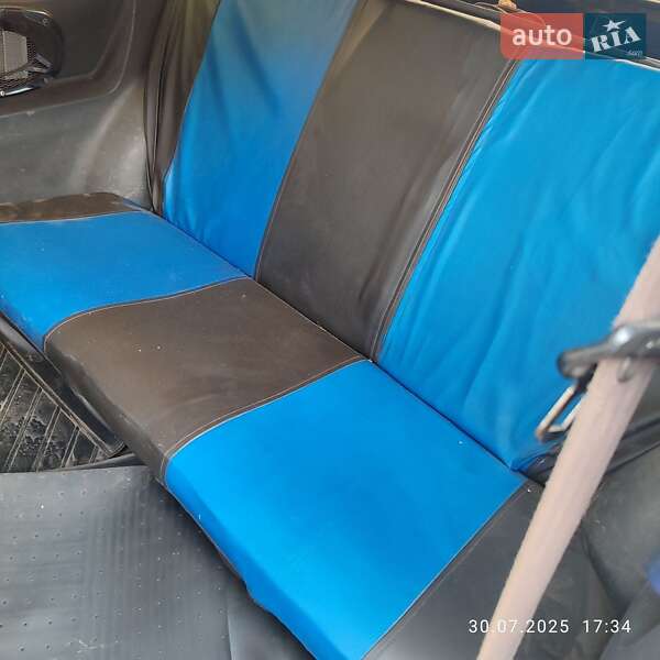 Хэтчбек ЗАЗ 1102 Таврия-Нова 2004 в Сребном фото 8 Хэтчбек ЗАЗ 1102 Таврия-Нова 2004 в Сребном