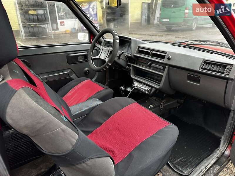 Хетчбек ЗАЗ 1102 Таврія-Нова 1998 в Овідіополі