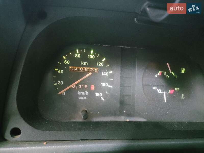 Хетчбек ЗАЗ 1102 Таврія-Нова 2004 в Харкові