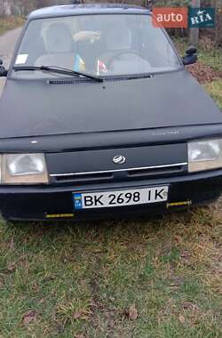 Хетчбек ЗАЗ 1102 Таврія-Нова 2002 в Рівному