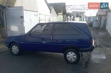 Хэтчбек ЗАЗ 1102 Таврия-Нова 2003 в Черноморске