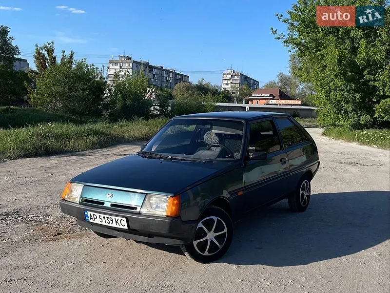 ЗАЗ 1102 Таврія-Нова