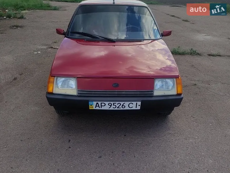 ЗАЗ 1102 Таврія-Нова