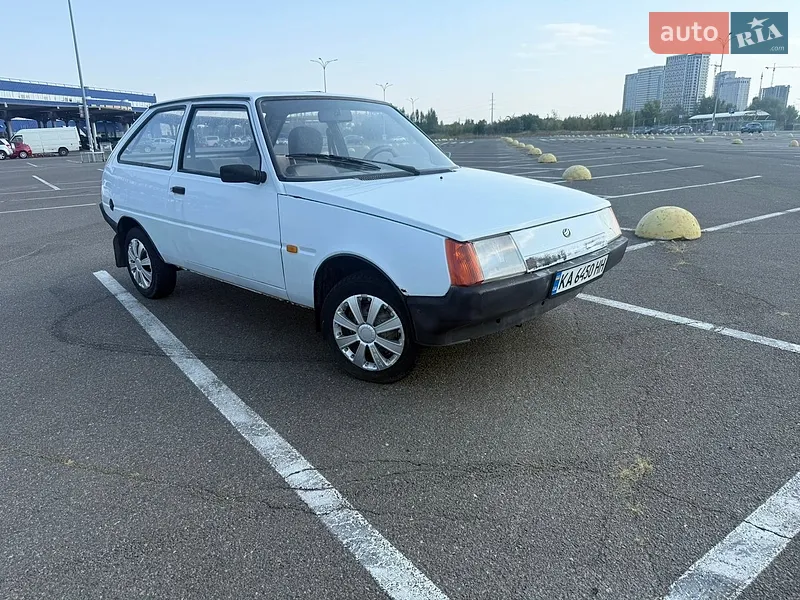 ЗАЗ 1102 Таврія-Нова
