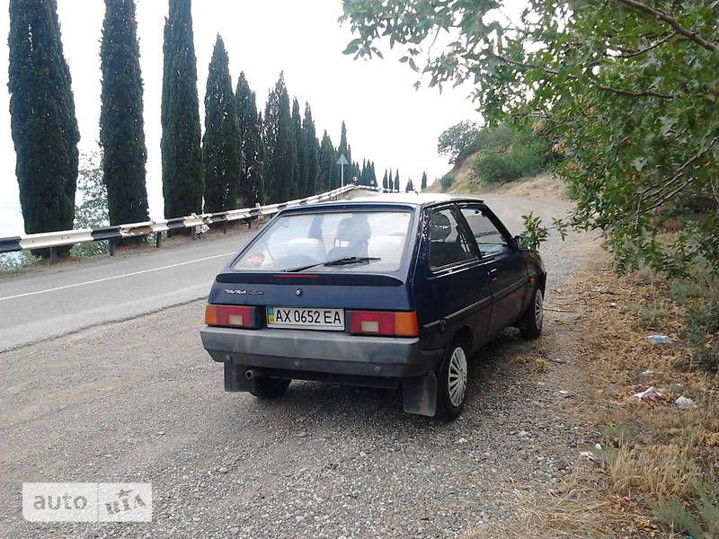 Хэтчбек ЗАЗ 1102 Таврия 2004 в Харькове фото 4 Хэтчбек ЗАЗ 1102 Таврия 2004 в Харькове
