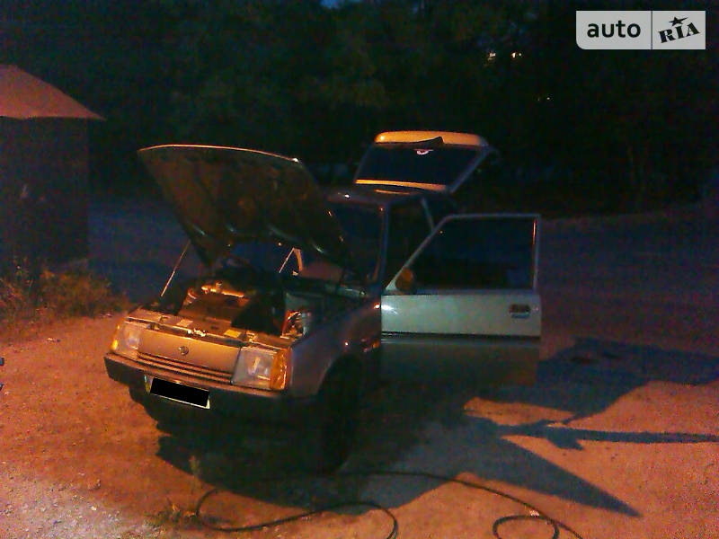 Хэтчбек ЗАЗ 1102 Таврия 2006 в Запорожье