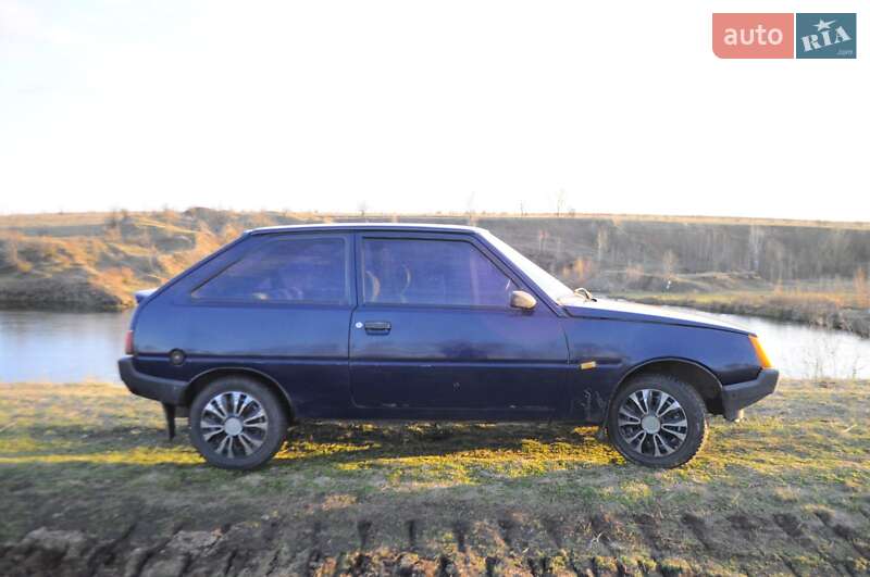 Хетчбек ЗАЗ 1102 Таврія 2005 в Липовці