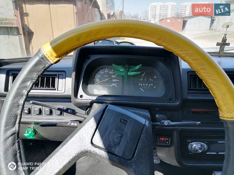 Хэтчбек ЗАЗ 1102 Таврия 1991 в Львове фото 12 Хэтчбек ЗАЗ 1102 Таврия 1991 в Львове