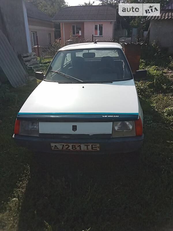 ЗАЗ 1102 Таврия