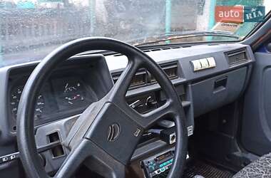 Хетчбек ЗАЗ 1102 Таврія 2003 в Царичанці