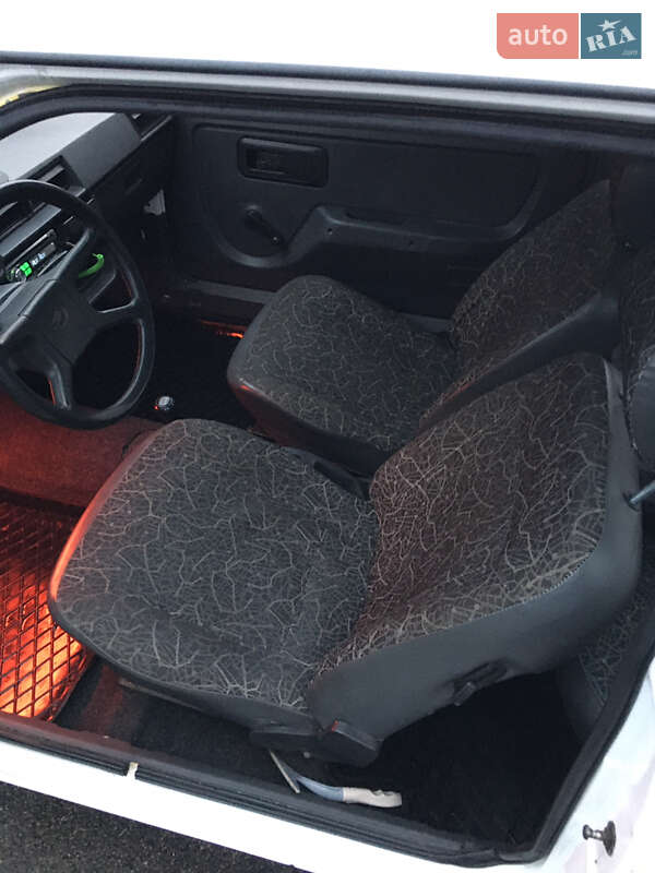 Купе ЗАЗ 1102 Таврія 1992 в Чернігові