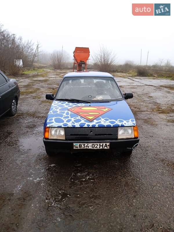 Хетчбек ЗАЗ 1102 Таврія 1999 в Кривому Розі