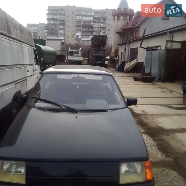 ЗАЗ 1102 Таврия 2001