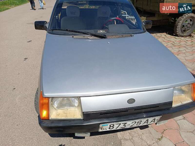 Хэтчбек ЗАЗ 1102 Таврия 1999 в Кривом Роге