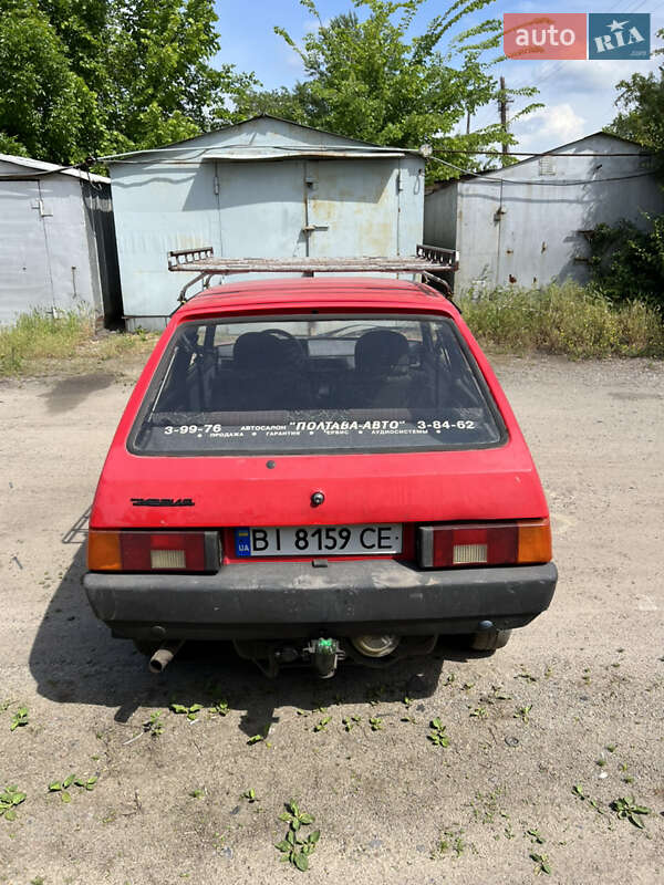 Хетчбек ЗАЗ 1102 Таврія 1998 в Кременчуці