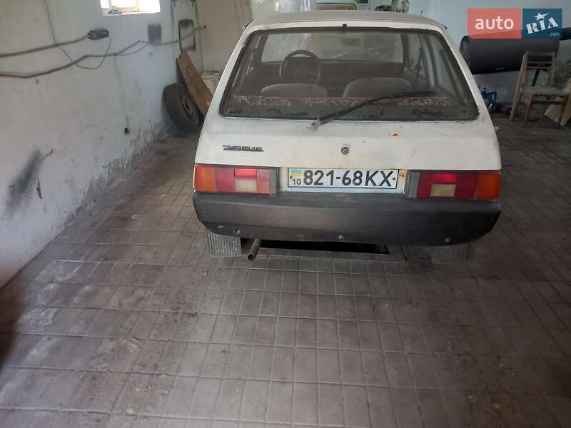 Хэтчбек ЗАЗ 1102 Таврия 1998 в Тараще