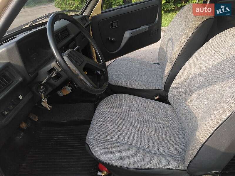 Хетчбек ЗАЗ 1102 Таврія 1991 в Старому Самборі