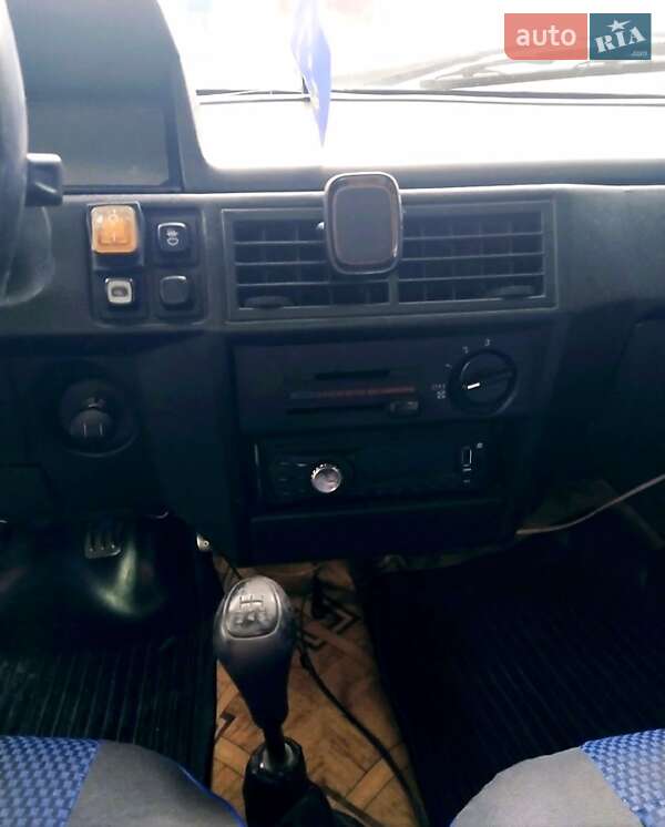 Хетчбек ЗАЗ 1102 Таврія 1991 в Софіївці