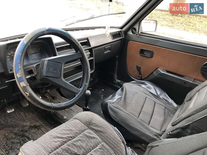 Хетчбек ЗАЗ 1102 Таврія 1994 в Чугуєві