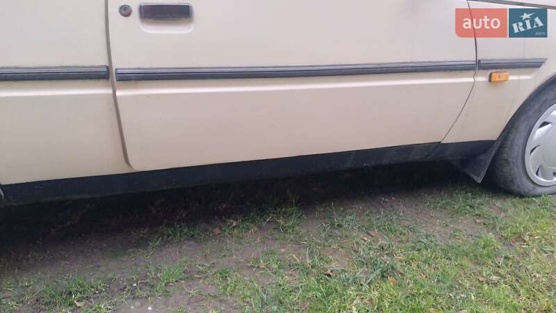 Купе ЗАЗ 1102 Таврія 1992 в Кіцмані