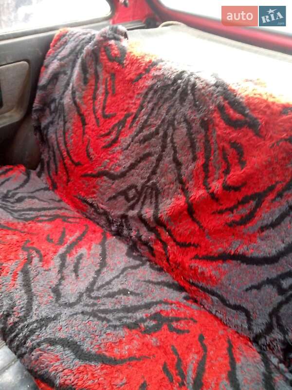 Хетчбек ЗАЗ 1102 Таврія 1993 в Тиврову