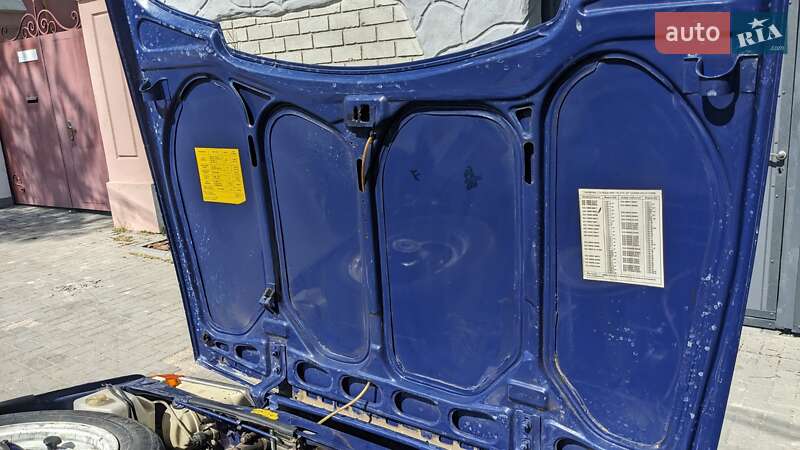 Хэтчбек ЗАЗ 1102 Таврия 2004 в Николаеве