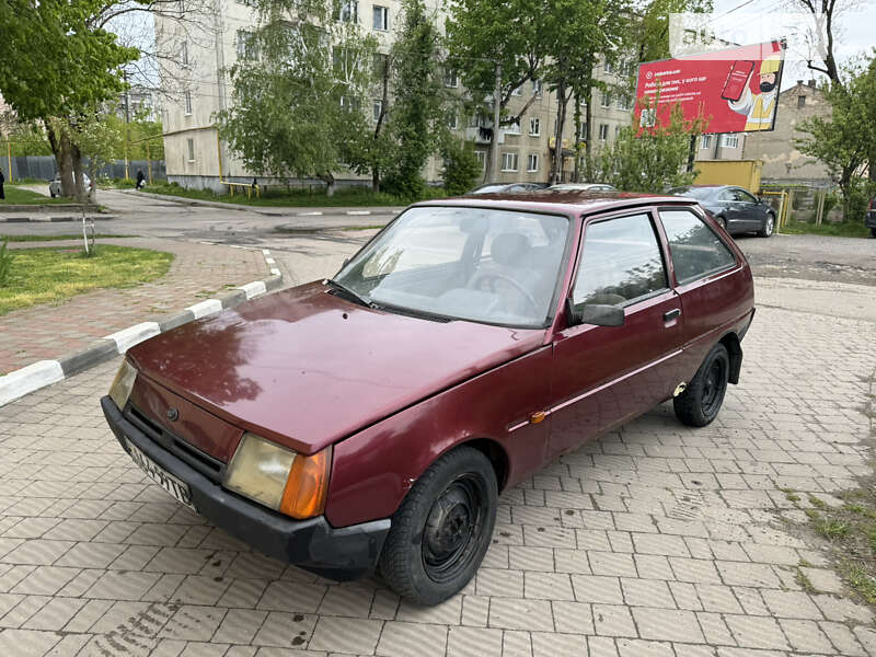 Хэтчбек ЗАЗ 1102 Таврия 1997 в Стрые