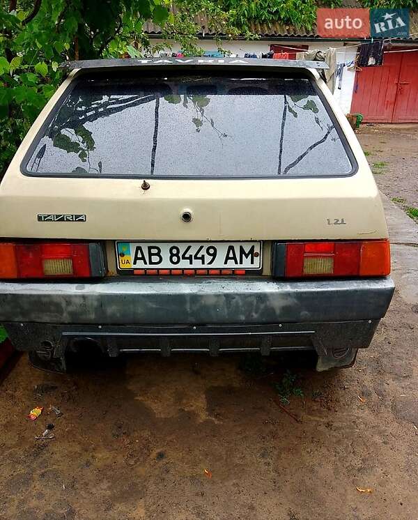 Хетчбек ЗАЗ 1102 Таврія 1993 в Гайсину