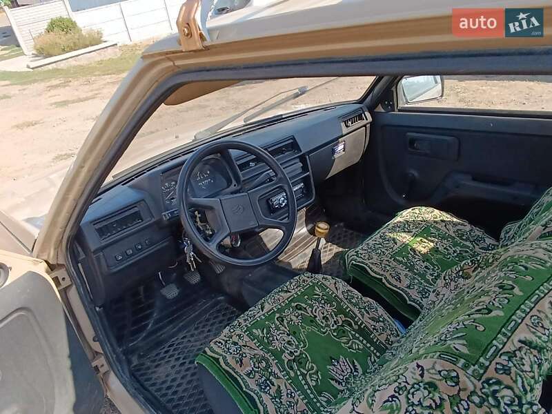 Хэтчбек ЗАЗ 1102 Таврия 1995 в Тыврове