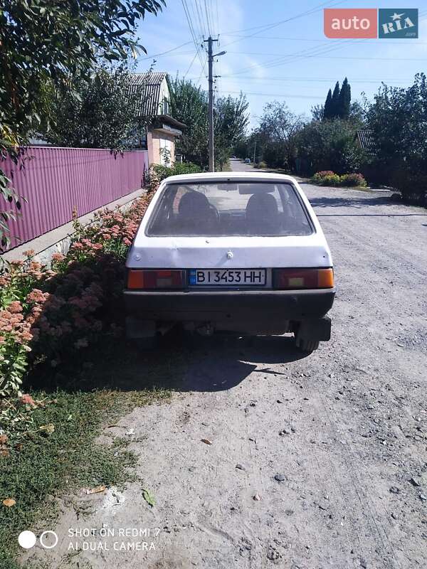 Хэтчбек ЗАЗ 1102 Таврия 1992 в Лубнах