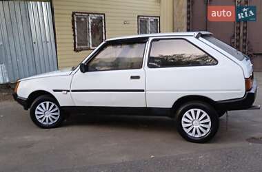 Хэтчбек ЗАЗ 1102 Таврия 1992 в Одессе