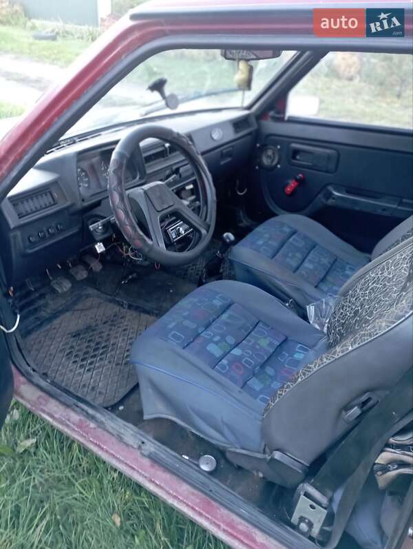 Хэтчбек ЗАЗ 1102 Таврия 1996 в Летичеве