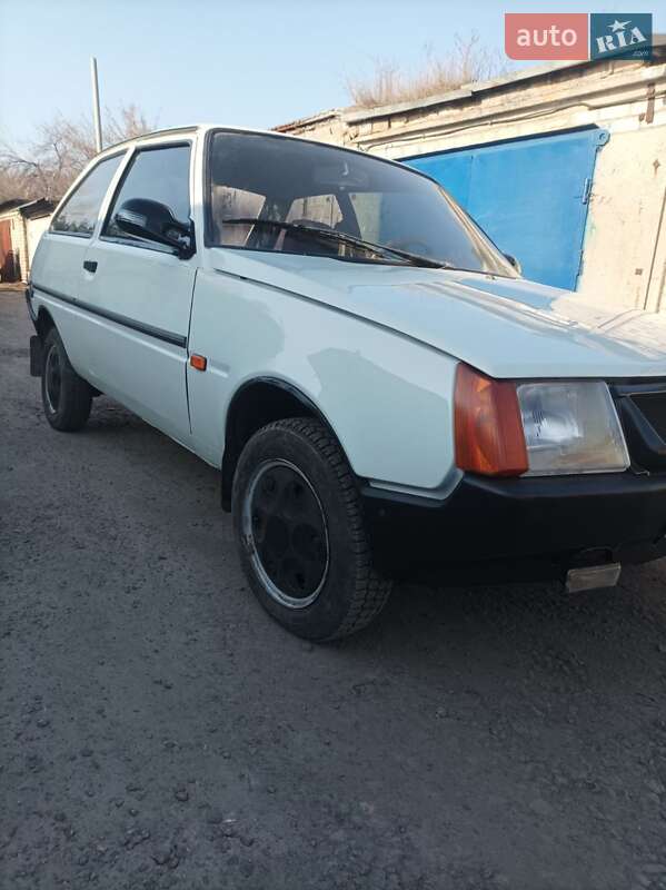 Хетчбек ЗАЗ 1102 Таврія 1990 в Світловодську