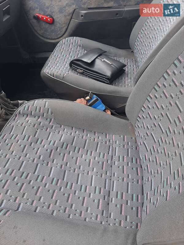 Хетчбек ЗАЗ 1102 Таврія 1997 в Запоріжжі