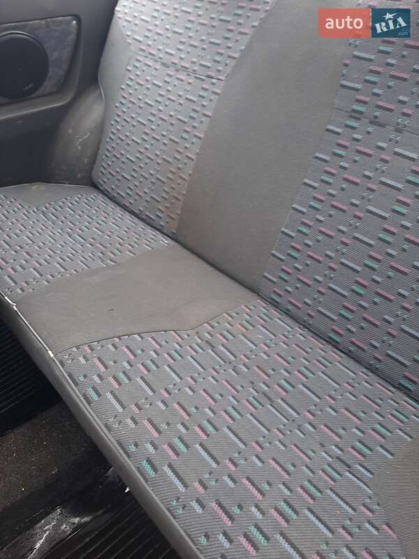 Хетчбек ЗАЗ 1102 Таврія 1997 в Запоріжжі