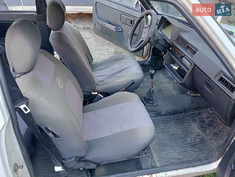 Хэтчбек ЗАЗ 1102 Таврия 1994 в Ивано-Франковске