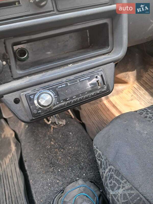 Хэтчбек ЗАЗ 1102 Таврия 2004 в Запорожье фото 21 Хэтчбек ЗАЗ 1102 Таврия 2004 в Запорожье