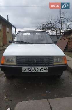 Хетчбек ЗАЗ 1102 Таврія 1992 в Тлумачі