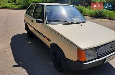 Хэтчбек ЗАЗ 1102 Таврия 2003 в 