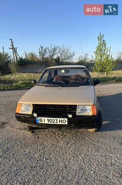 Хетчбек ЗАЗ 1102 Таврія 1993 в 
