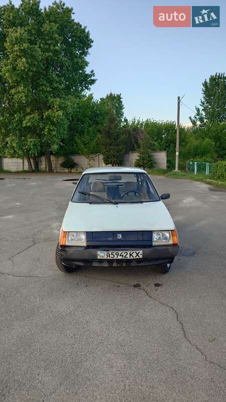 Хетчбек ЗАЗ 1102 Таврія 1995 в 