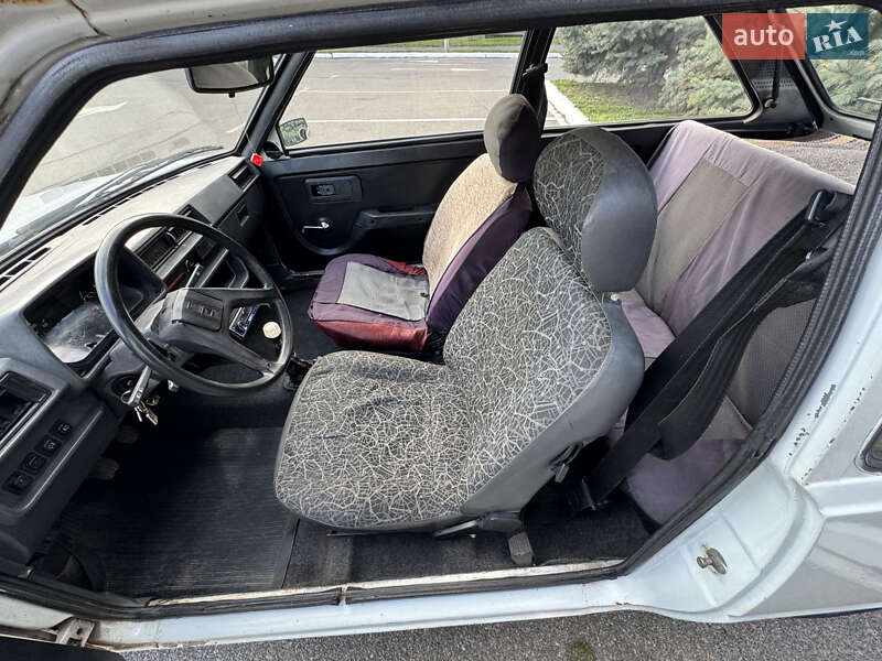 Хетчбек ЗАЗ 1102 Таврія 1992 в Броварах фото 8 Хетчбек ЗАЗ 1102 Таврія 1992 в Броварах