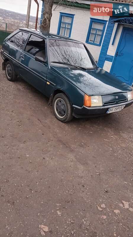 Хэтчбек ЗАЗ 1102 Таврия 2005 в Новоархангельске