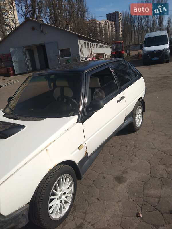 Хэтчбек ЗАЗ 1102 Таврия 1992 в Киеве фото 8 Хэтчбек ЗАЗ 1102 Таврия 1992 в Киеве
